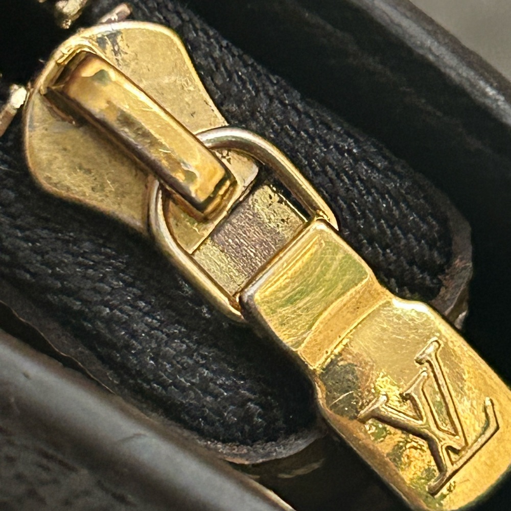 Louis‎ Vuitton Reverse Monogram Juliette Compact Wallet - Picture 8 of 14
